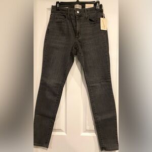 Universal Thread Jeans